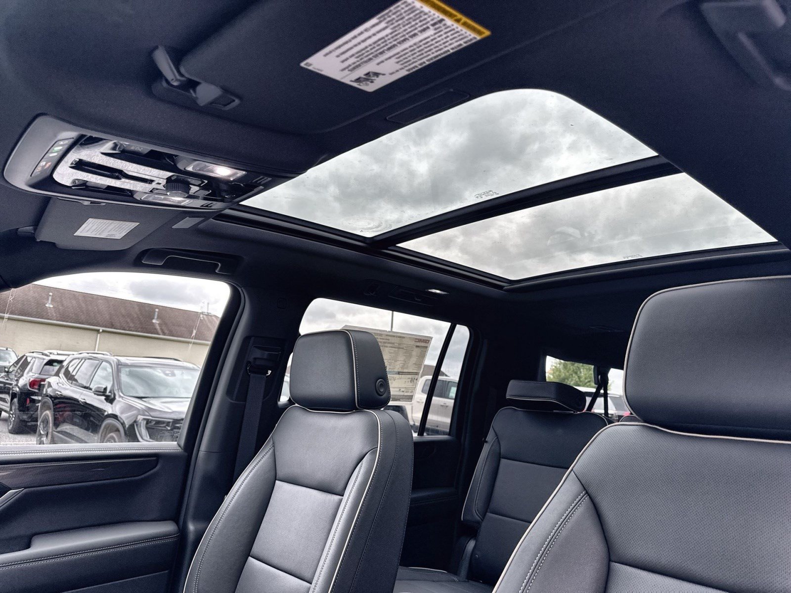 New 2026 GMC Yukon XL Elevation w/ Technology Package AWD/4WD image 20