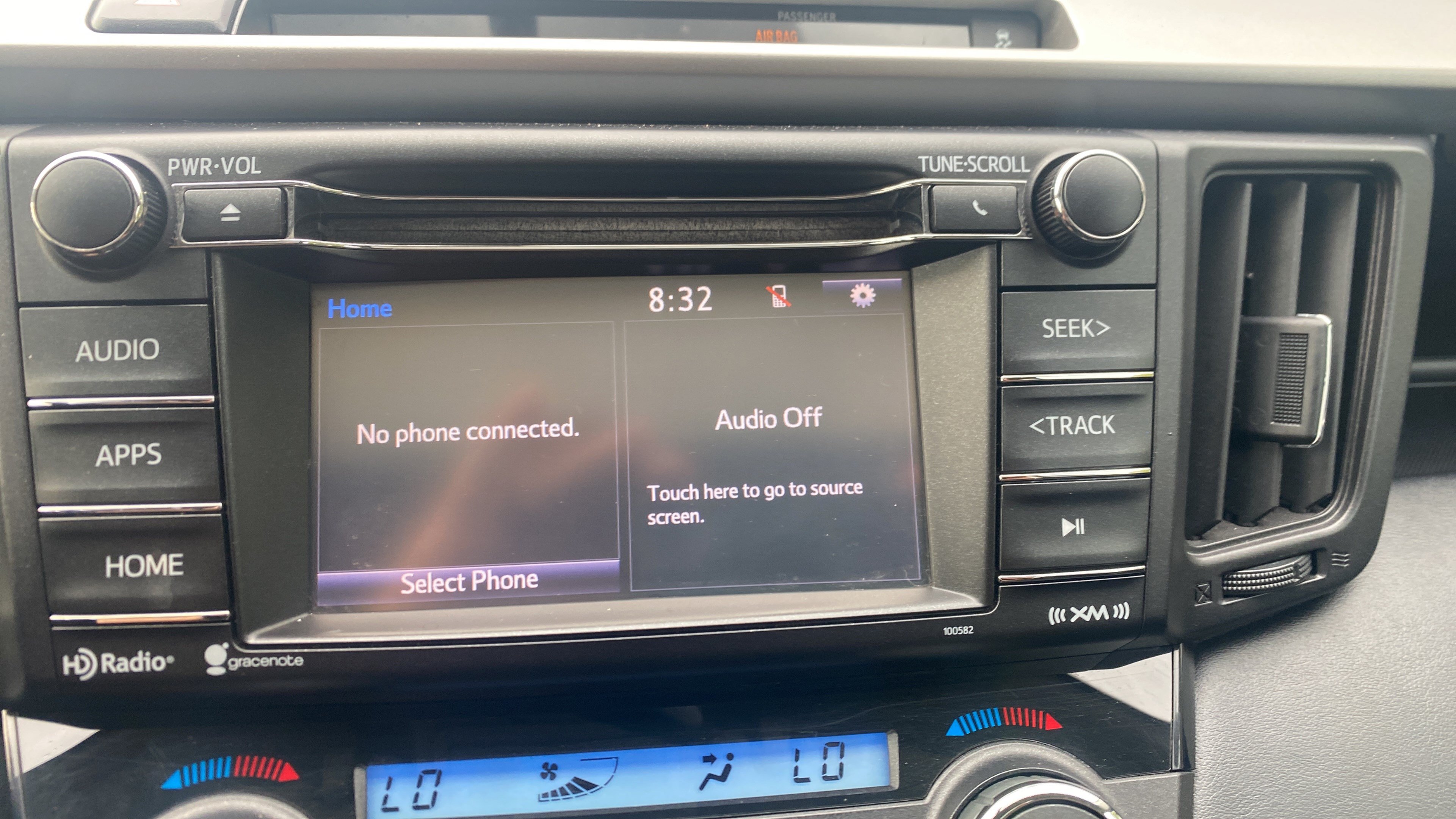 Used 2016 Toyota RAV4 XLE FWD image 18
