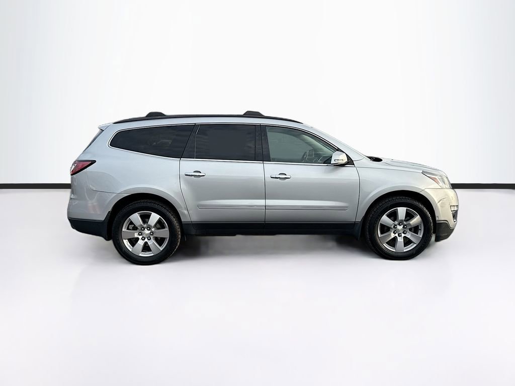 Used 2015 Chevrolet Traverse LTZ image 9