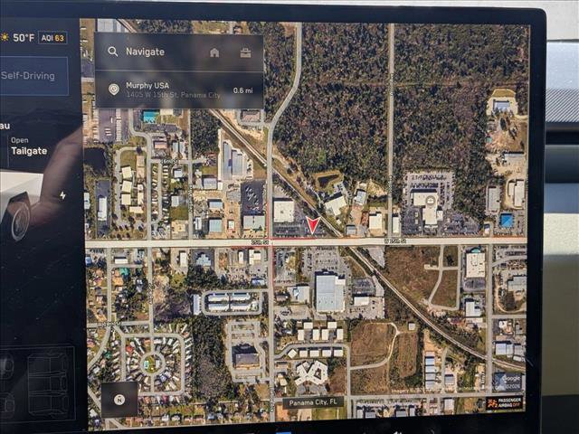 Used 2024 Tesla Cybertruck AWD Crew Cab image 17