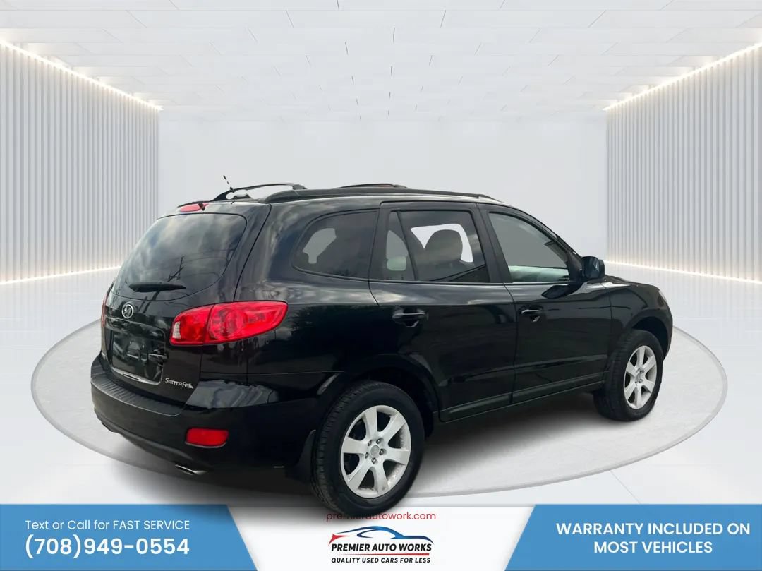 Used 2009 Hyundai Santa Fe SE FWD image 4