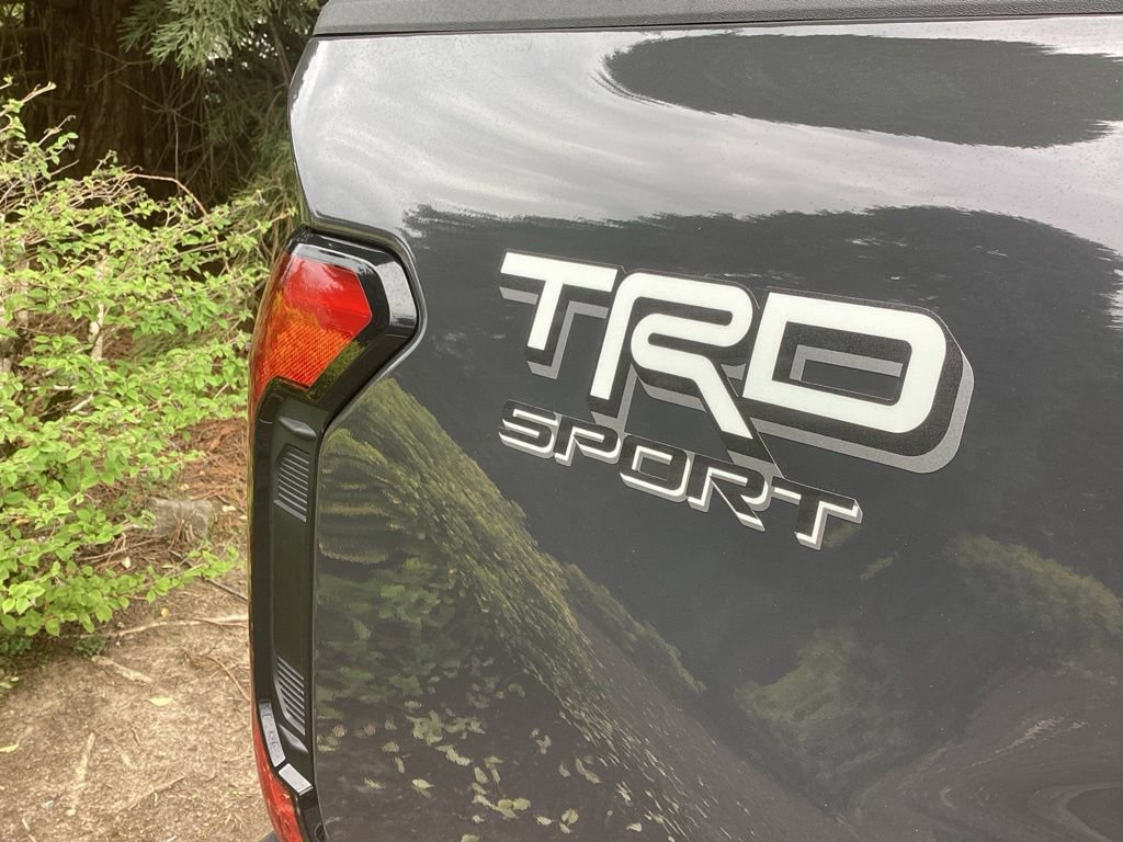 Certified 2025 Toyota Tacoma TRD Sport AWD/4WD image 16