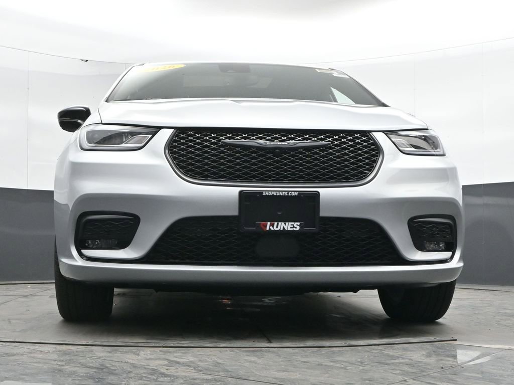 New 2026 Chrysler Pacifica Select w/ S Appearance Package AWD/4WD image 42
