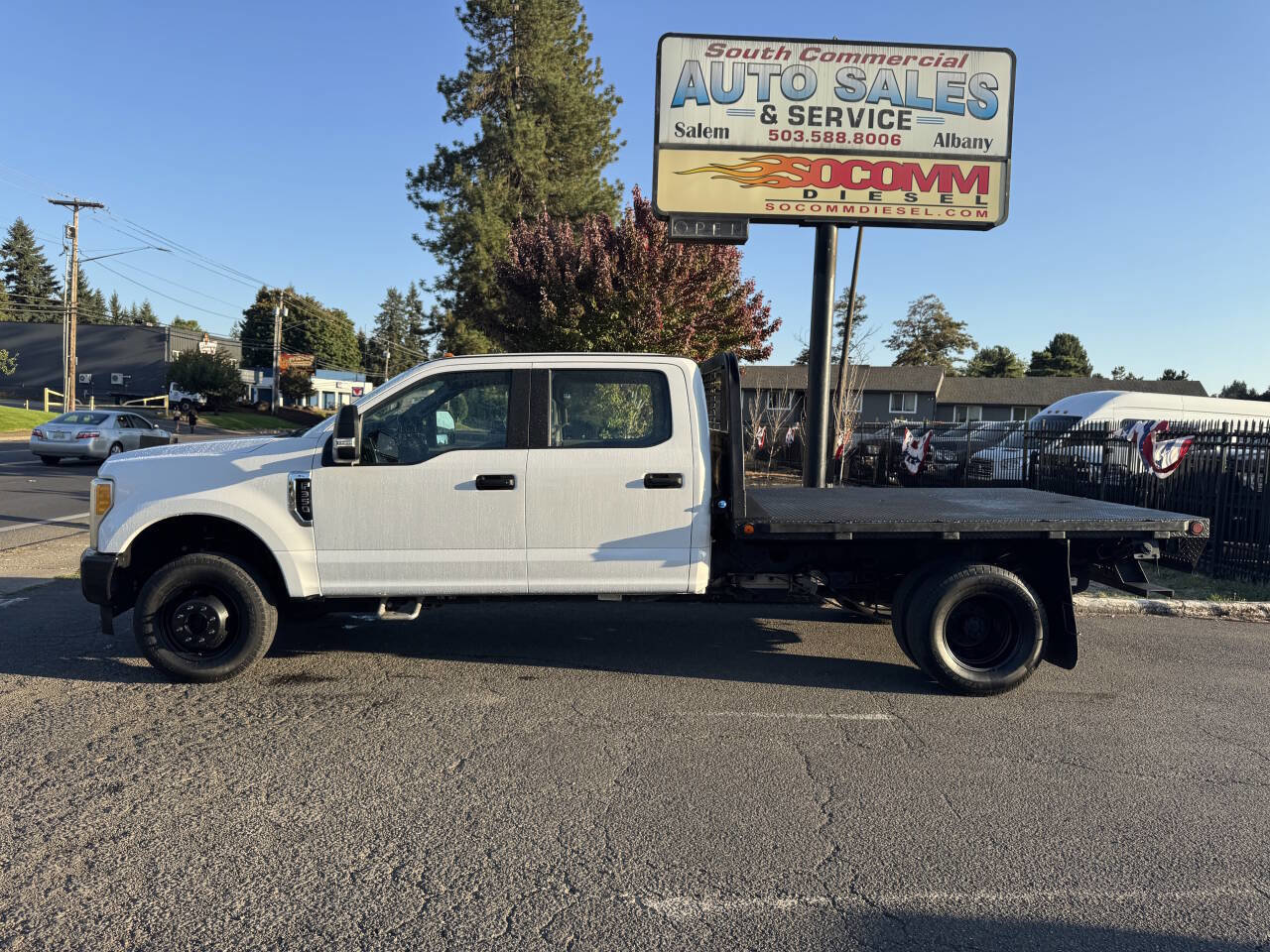 Used 2018 Ford F350 XL w/ Power Equipment Group image 14