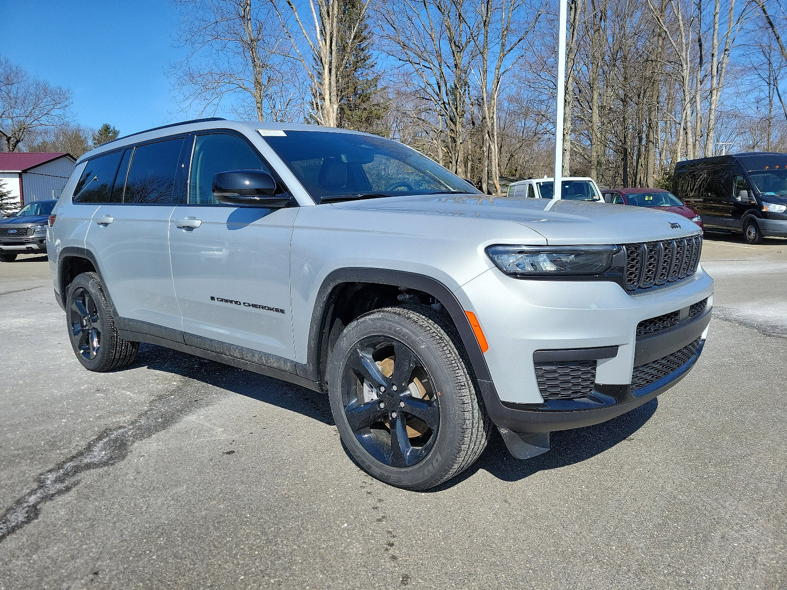 Used 2024 Jeep Grand Cherokee L Laredo