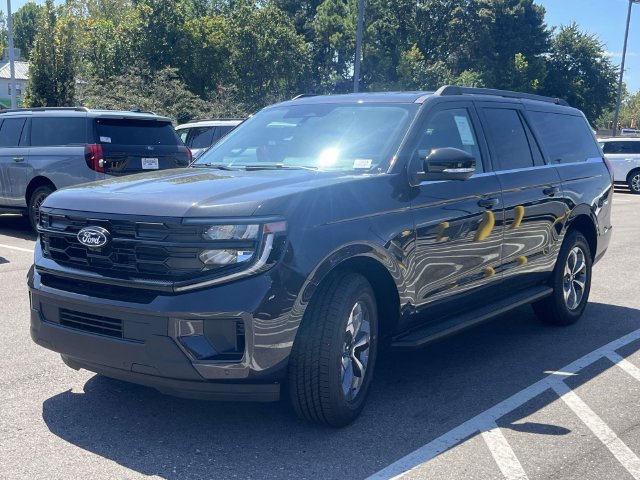 New 2027 Ford Expedition Max Active RWD image 5