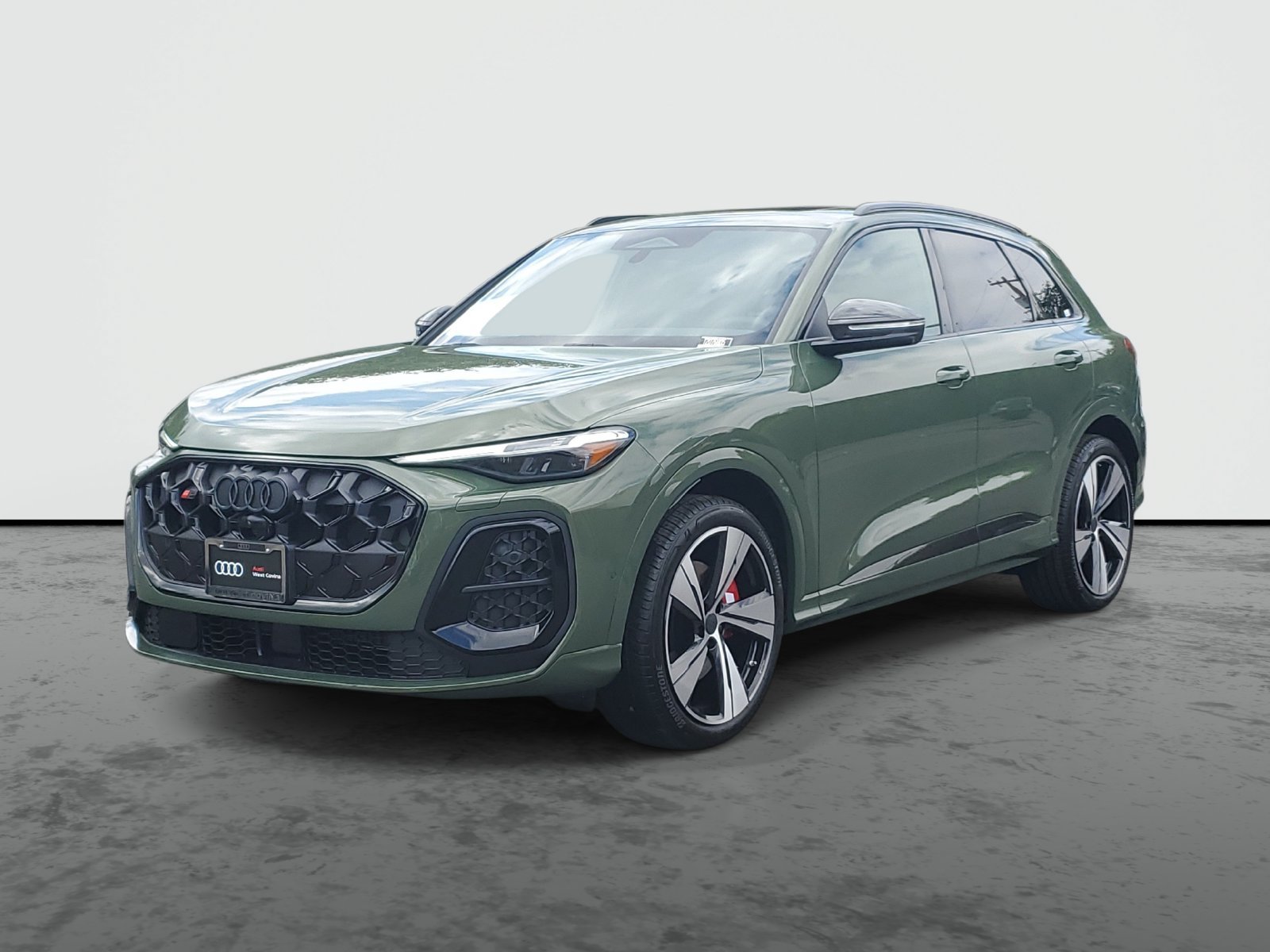 New 2026 Audi SQ5 Prestige AWD/4WD image 2