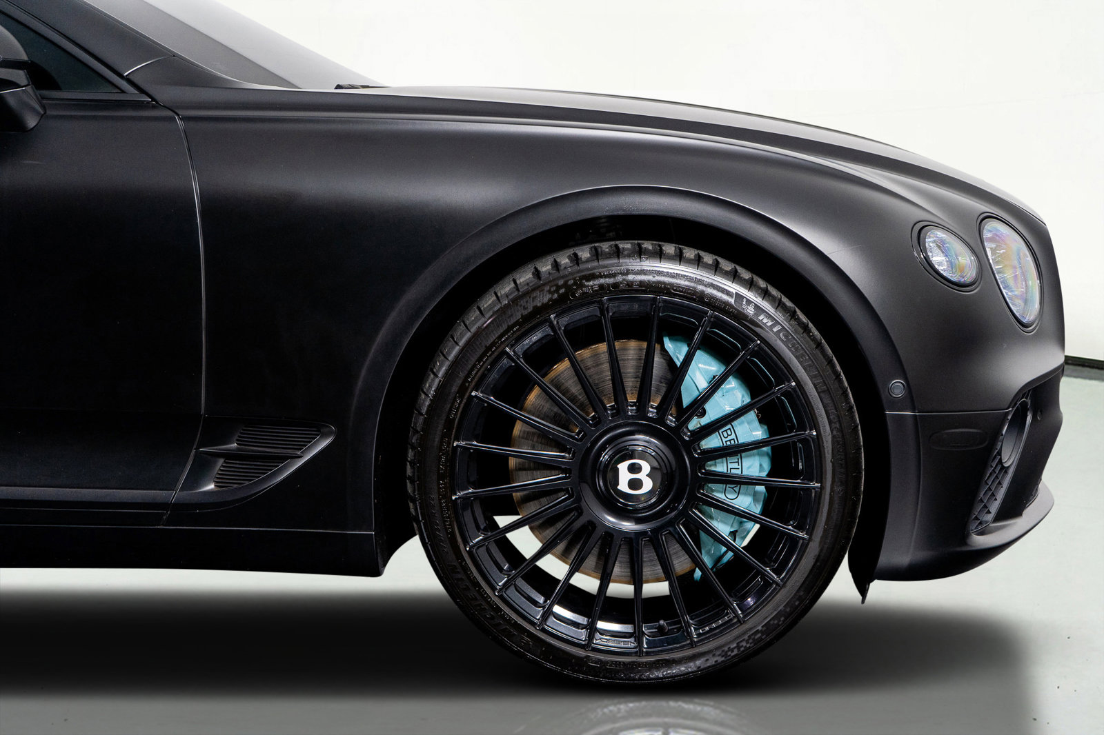 Used 2023 Bentley Continental GT Mulliner image 6