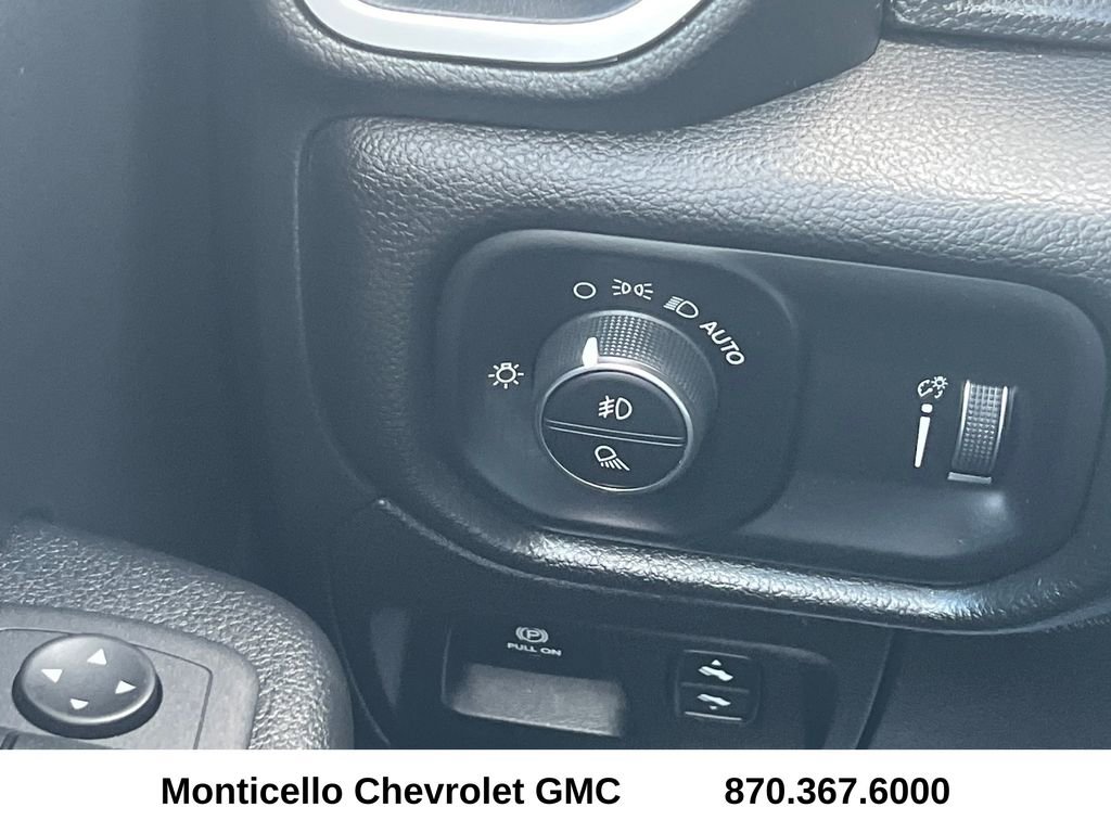 Used 2023 RAM 1500 Lone Star AWD/4WD image 16