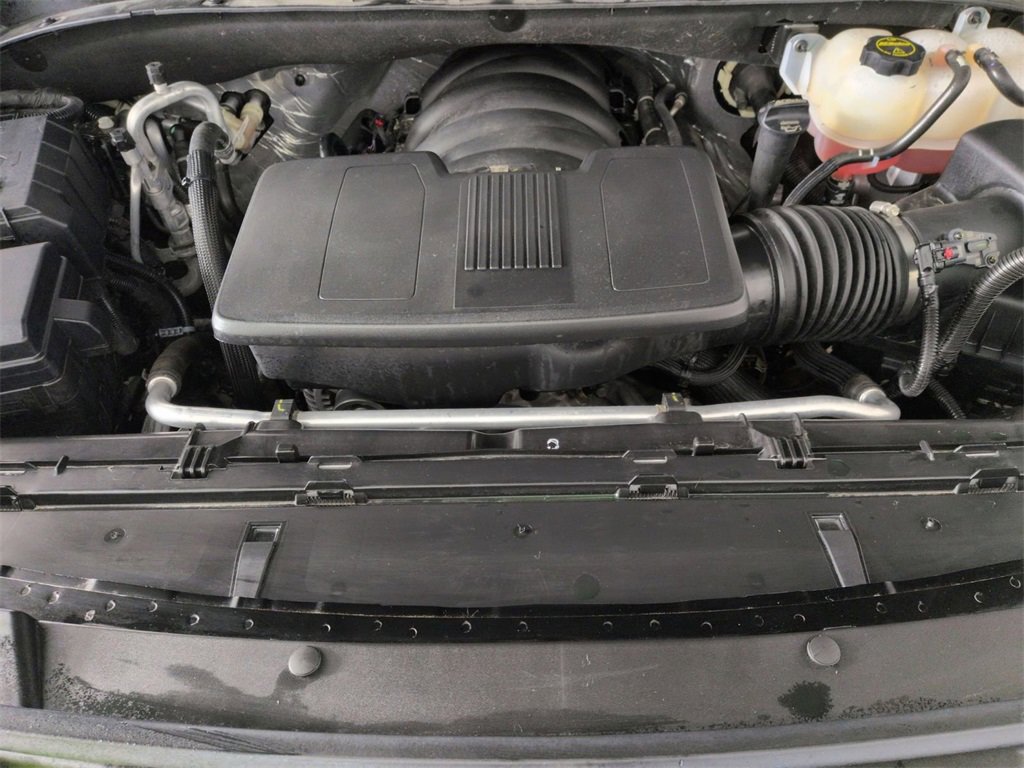 Certified 2024 Chevrolet Tahoe Z71 w/ Luxury Package image 31