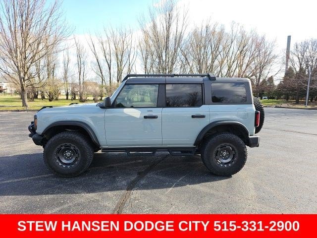 Used 2022 Ford Bronco Everglades image 1