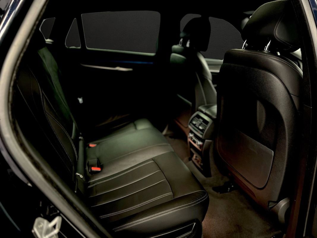 Used 2019 BMW X6 xDrive35i w/ M Sport Package image 24