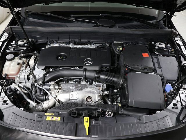 Certified 2023 Mercedes-Benz GLB 250 4MATIC image 36