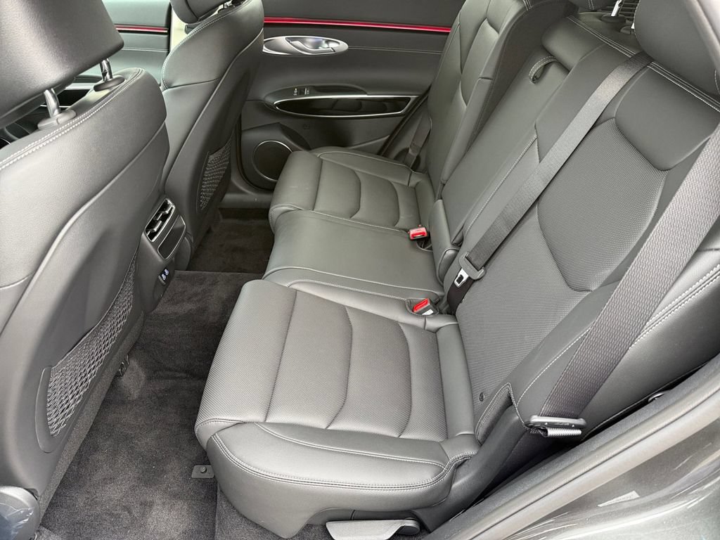 New 2026 Genesis GV70 2.5T AWD/4WD image 11