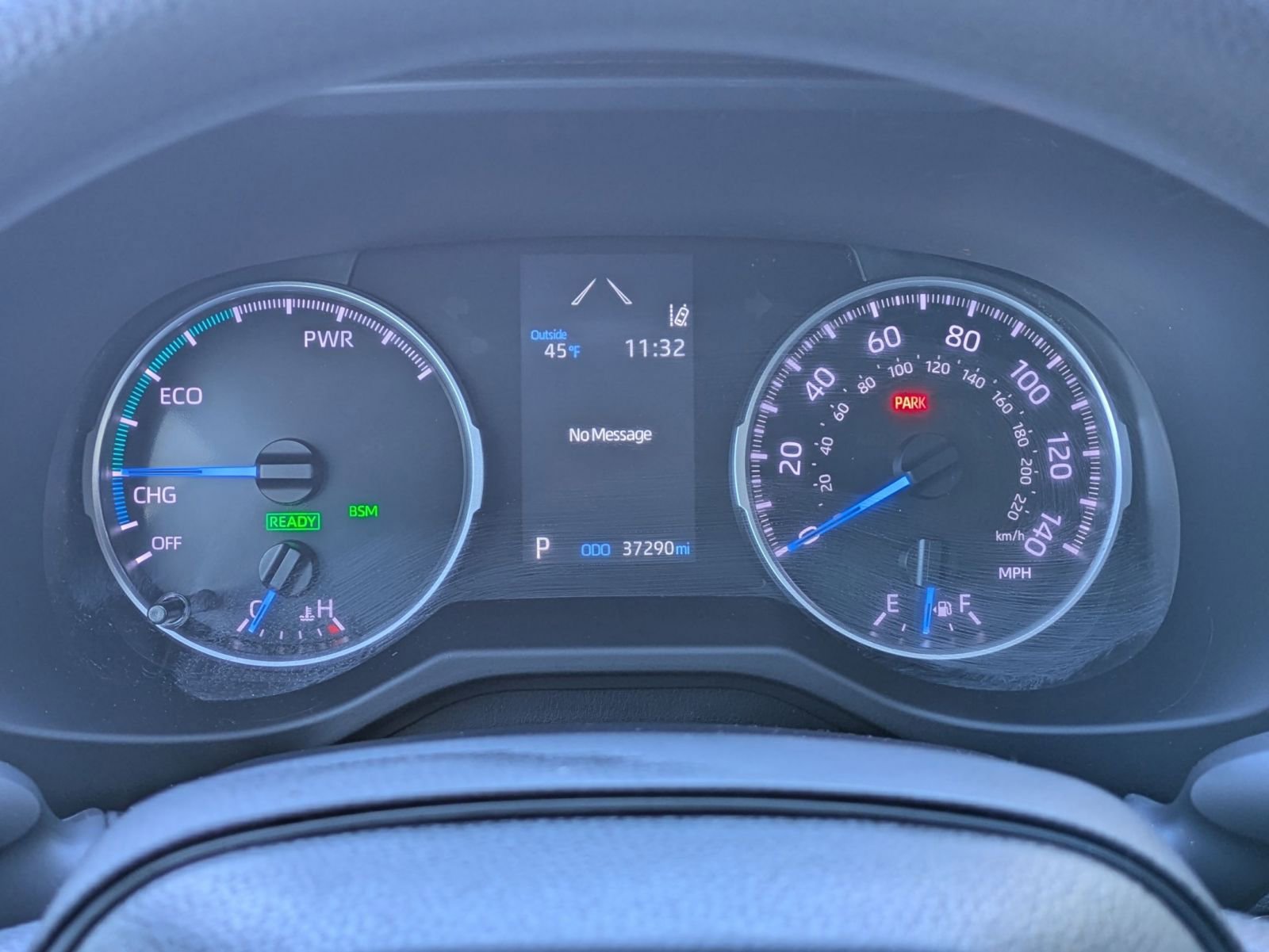 Used 2022 Toyota RAV4 XLE image 10