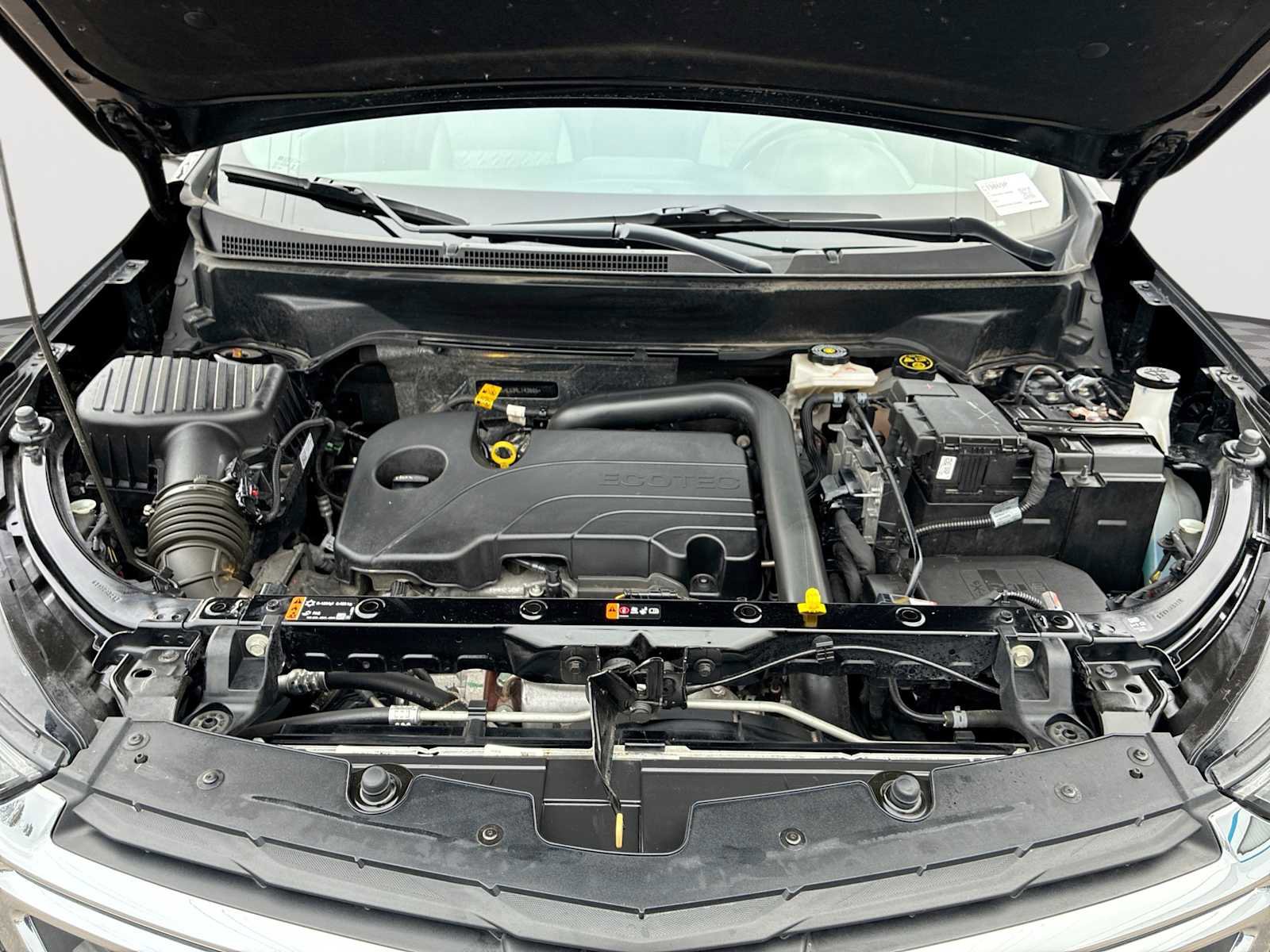 Used 2024 Chevrolet Equinox LS w/ LS Convenience Package image 29