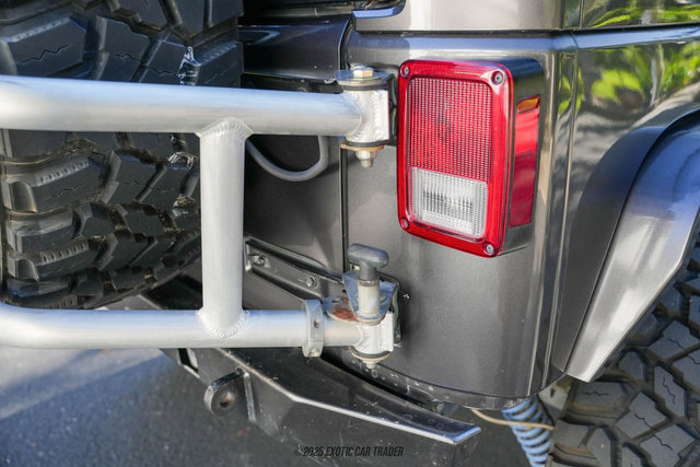 Used 2016 Jeep Wrangler Unlimited Rubicon w/ Connectivity Group image 67