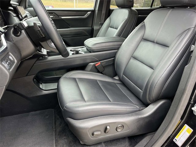 Used 2024 GMC Acadia Elevation image 33