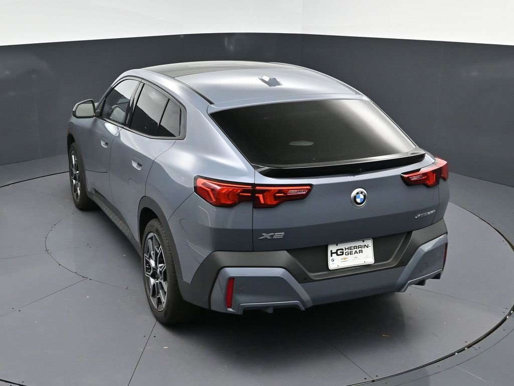 Certified 2025 BMW X2 xDrive28i image 33
