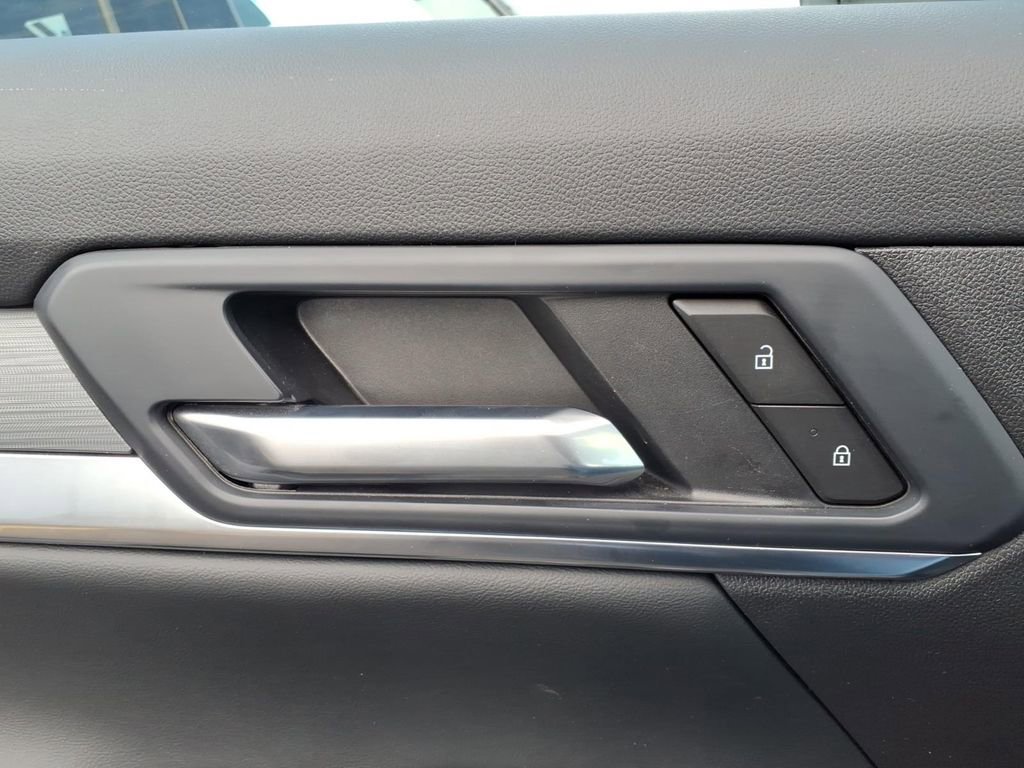 Used 2026 GMC Terrain Elevation image 12