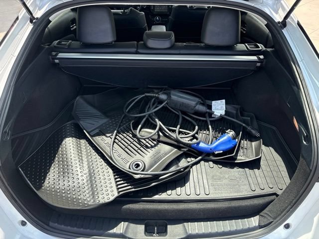 Used 2022 Toyota Prius Prime XLE FWD image 28