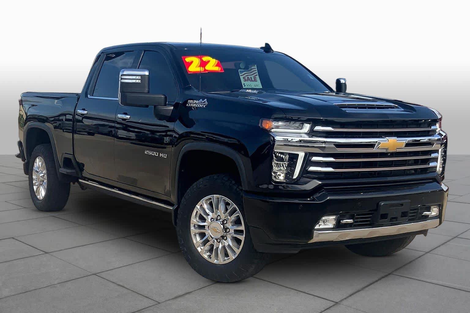 Used 2022 Chevrolet Silverado 2500 High Country w/ Z71 Off-Road Package AWD/4WD image 3