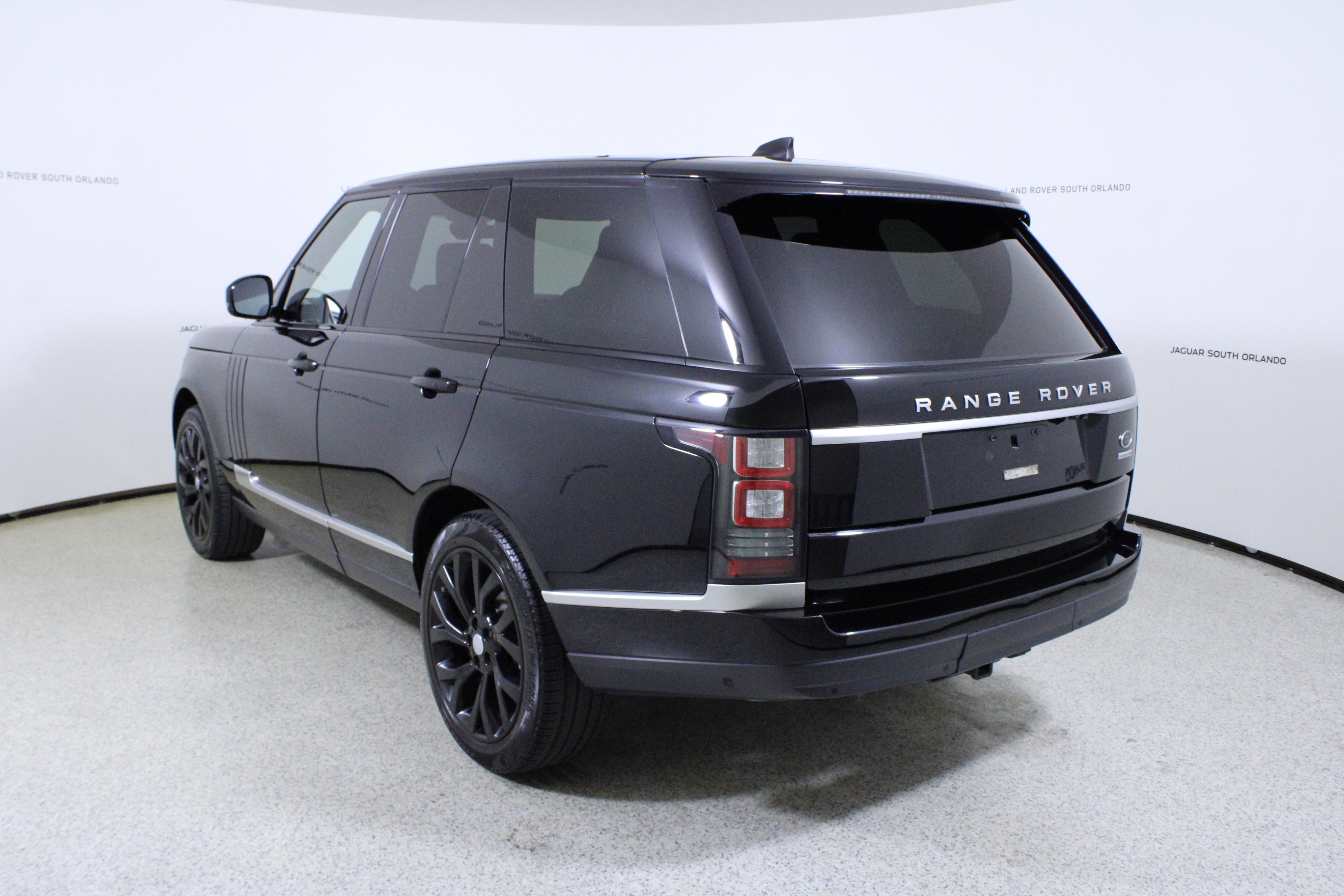 Used 2017 Land Rover Range Rover AWD/4WD image 5