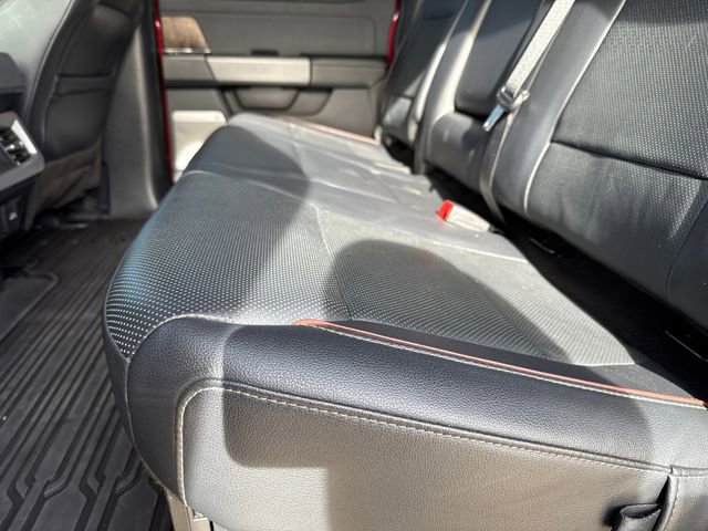 Used 2023 Ford F250 Lariat w/ Chrome Package image 17
