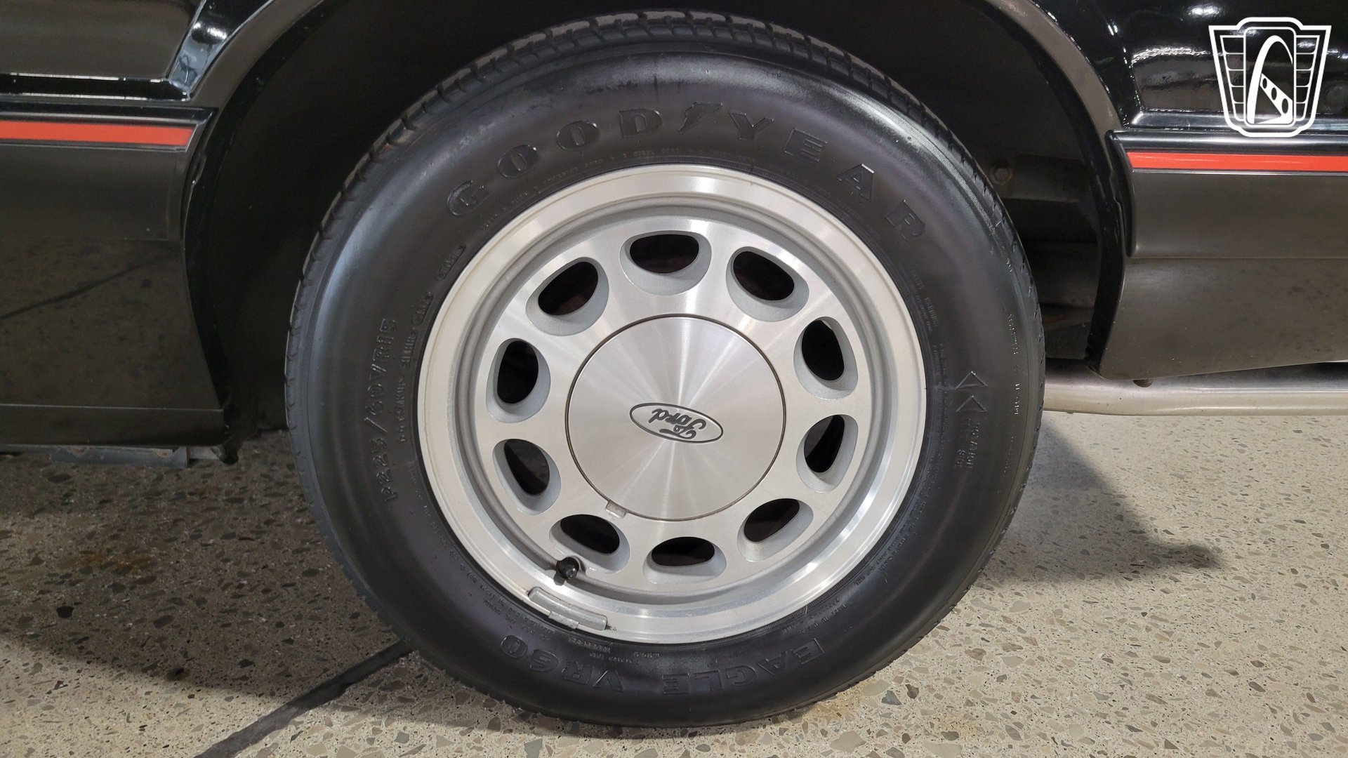 Used 1989 Ford Mustang LX RWD image 5