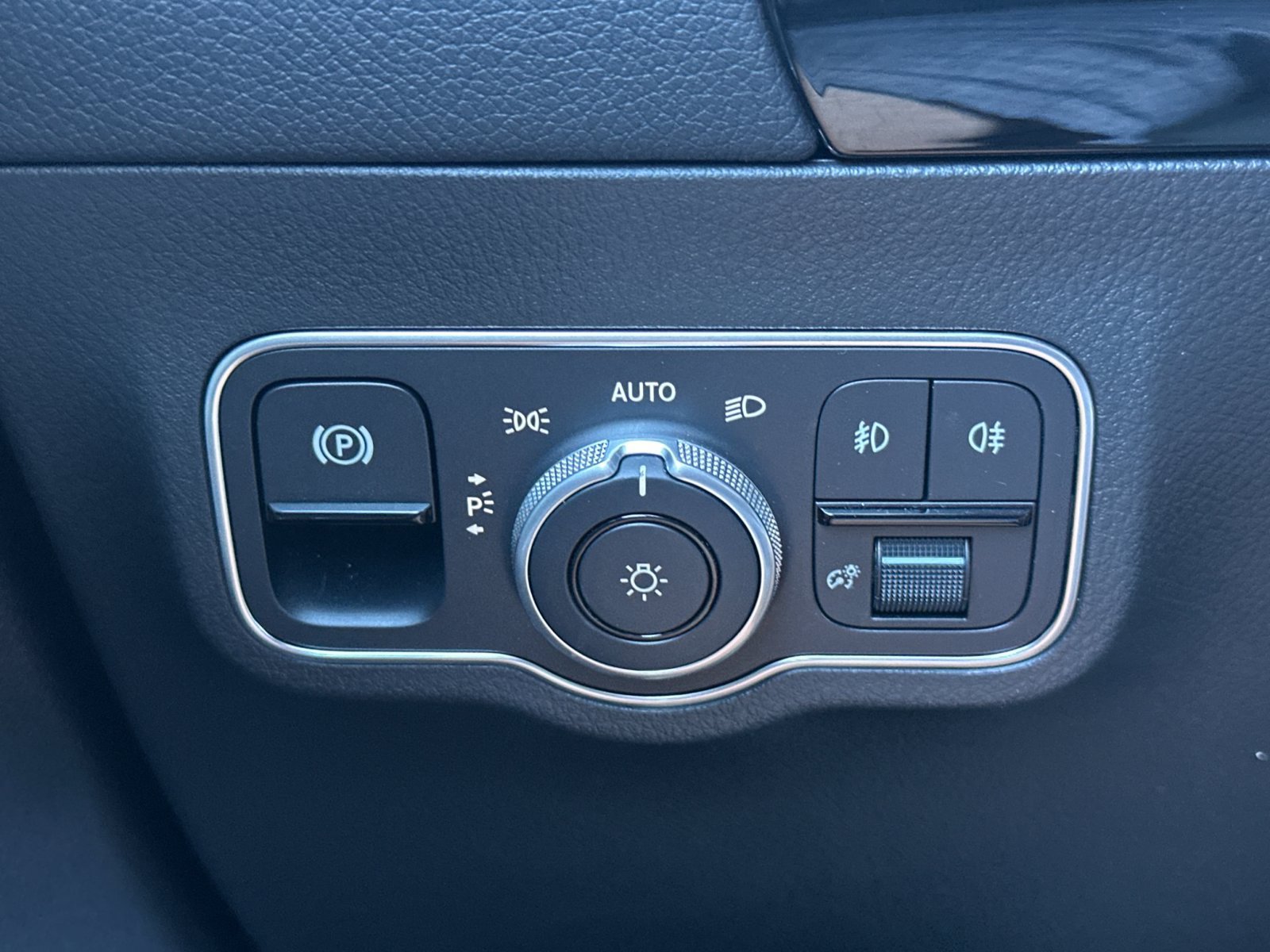 Certified 2026 Mercedes-Benz GLA 250 image 30