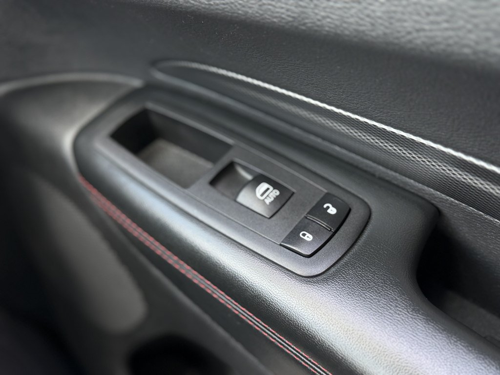 Used 2023 Dodge Durango GT RWD image 13
