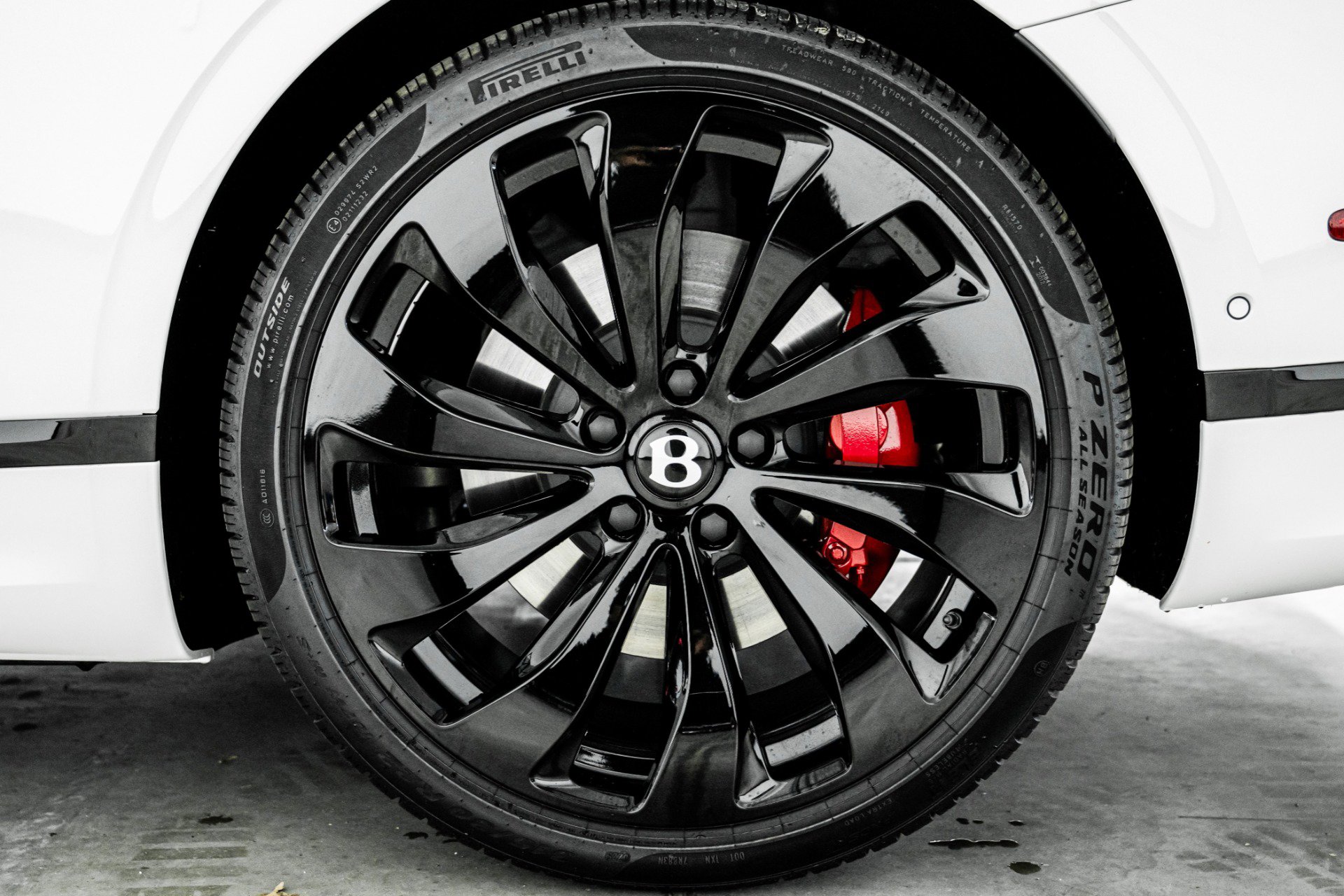 Used 2025 Bentley Continental GT AWD/4WD image 10