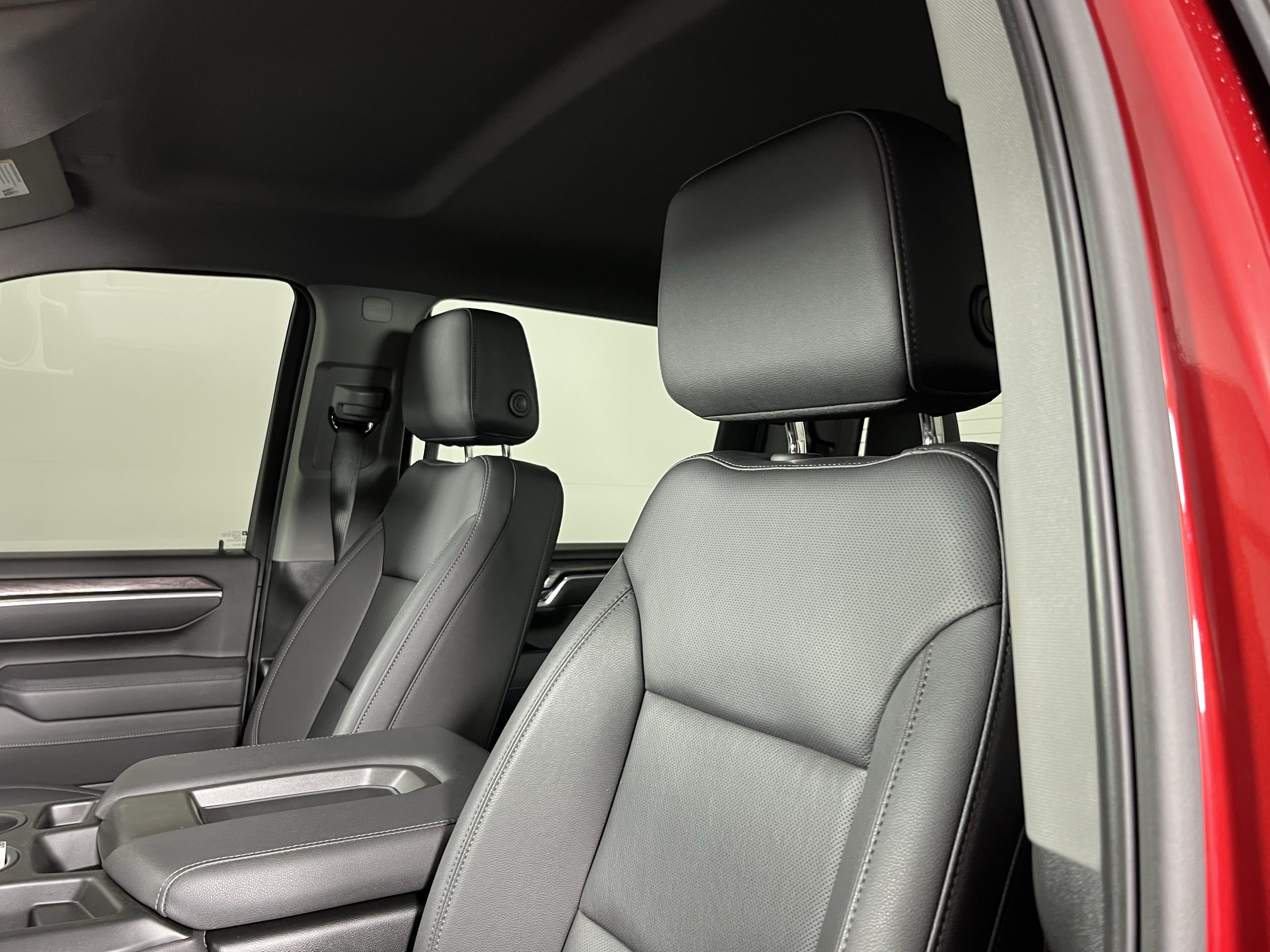 Used 2025 Chevrolet Silverado 3500 LTZ AWD/4WD image 34