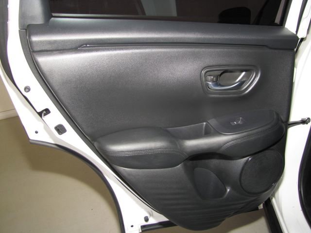 Certified 2023 Honda HR-V LX image 12