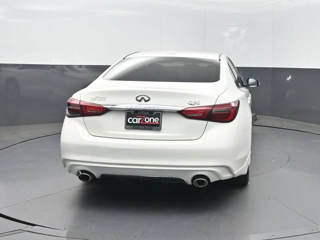 Used 2019 INFINITI Q50 Luxe w/ Essential Package (3.0T Luxe) RWD image 5