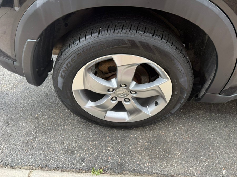 Used 2018 Honda HR-V LX image 9