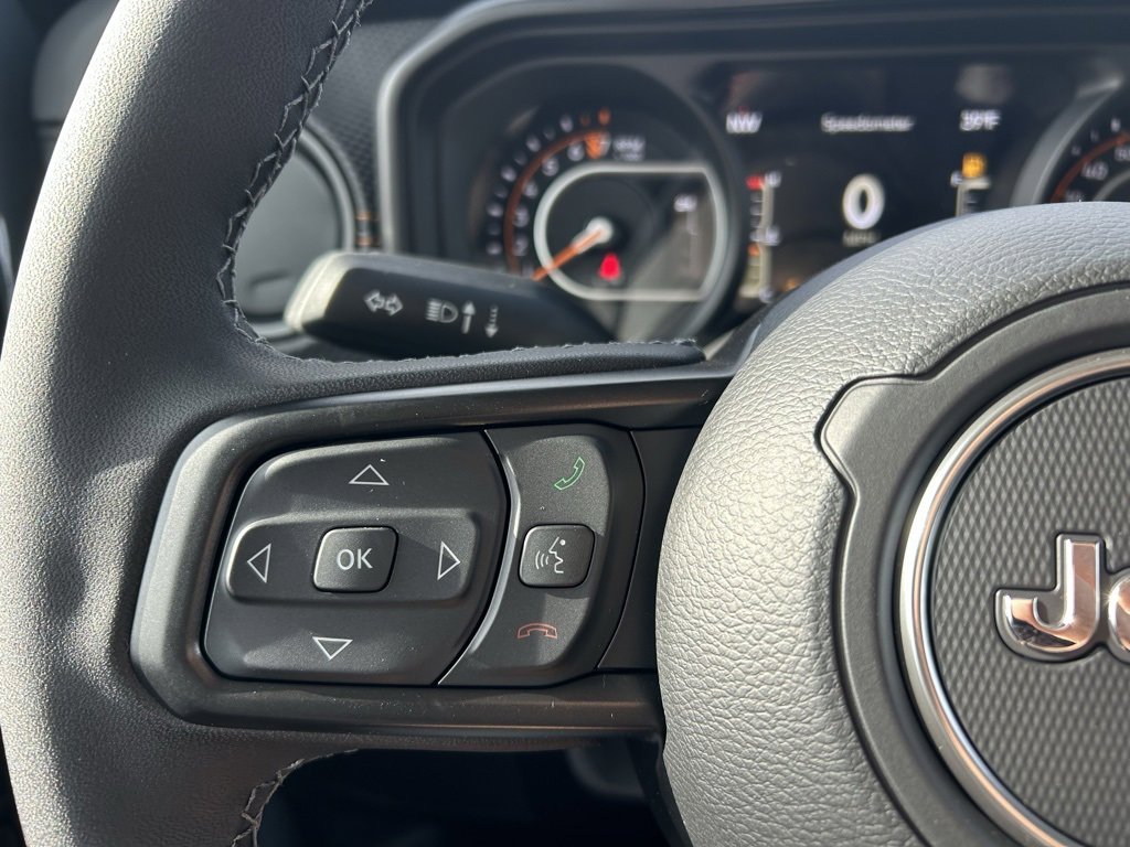 New 2026 Jeep Gladiator Mojave image 17