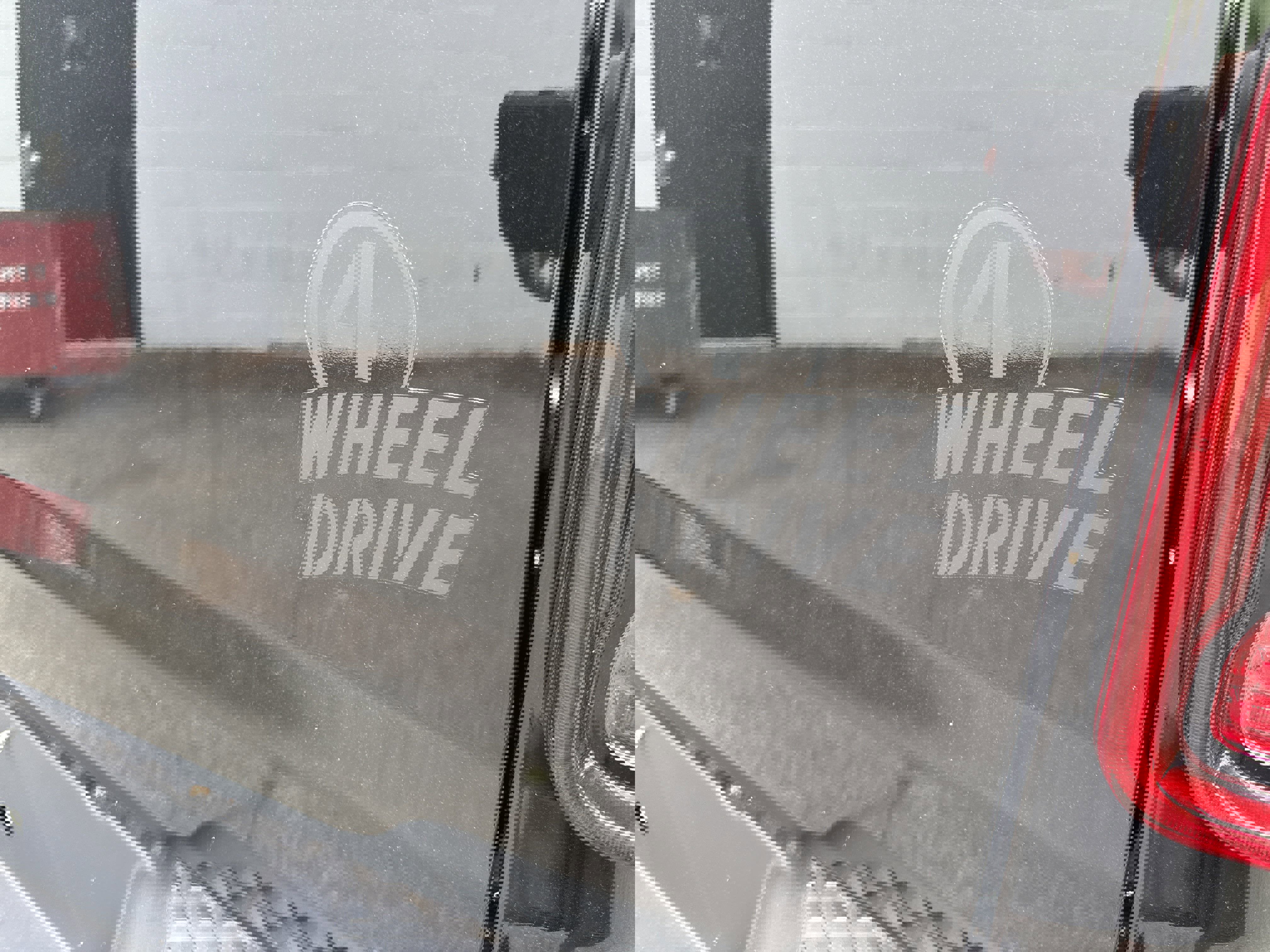 New 2025 Jeep Gladiator Willys image 8