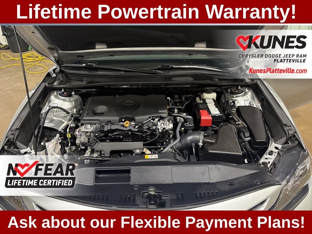 Used 2024 Toyota Camry SE image 28