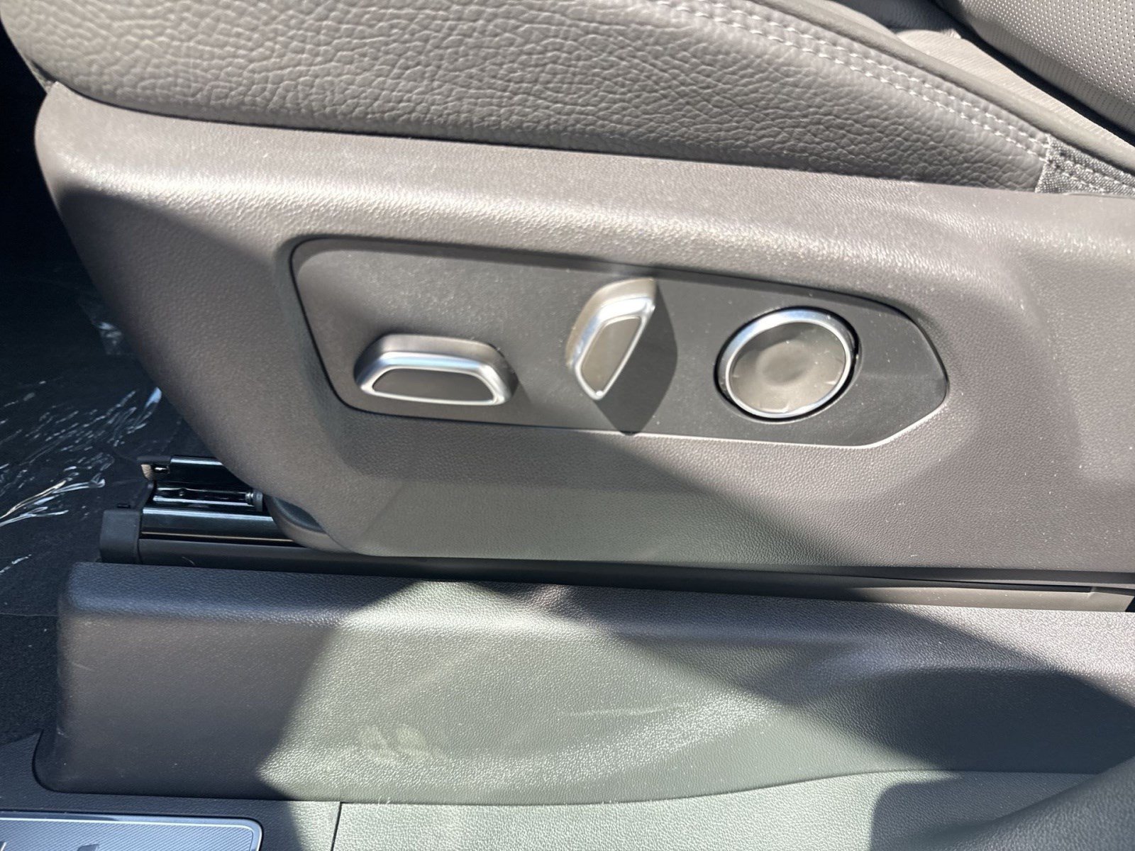 New 2026 GMC Sierra 1500 Denali AWD/4WD image 11