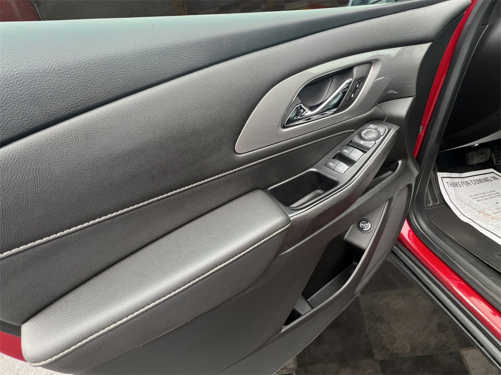 Certified 2023 Chevrolet Traverse LT image 22