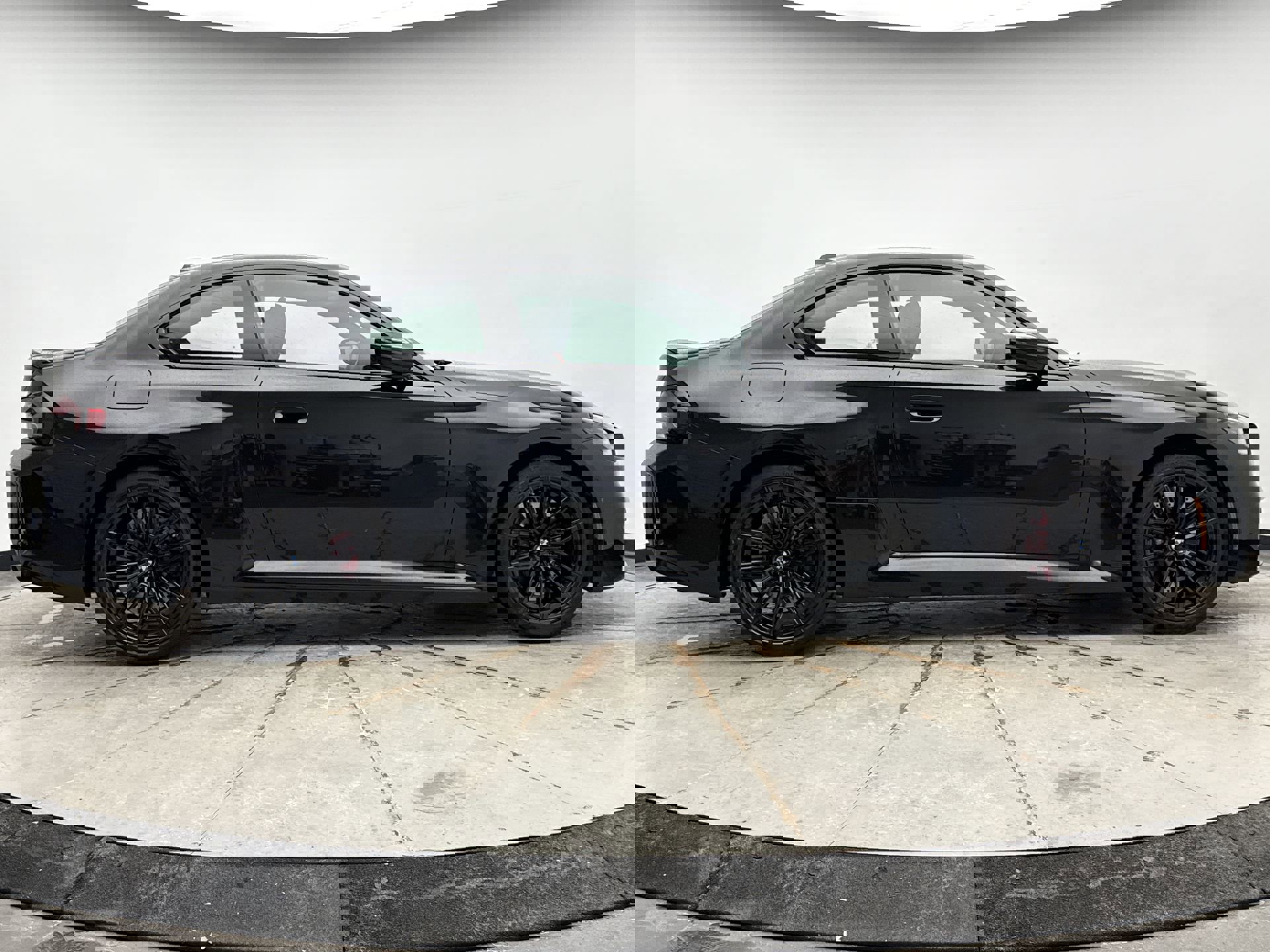 Used 2023 BMW M2 w/ Lighting Package image 6