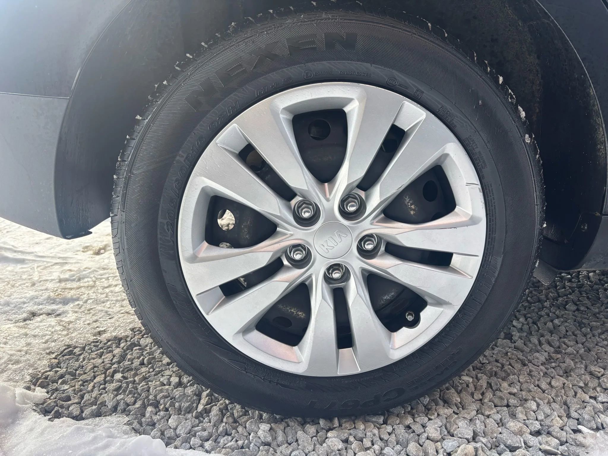 Used 2020 Kia Soul LX image 7