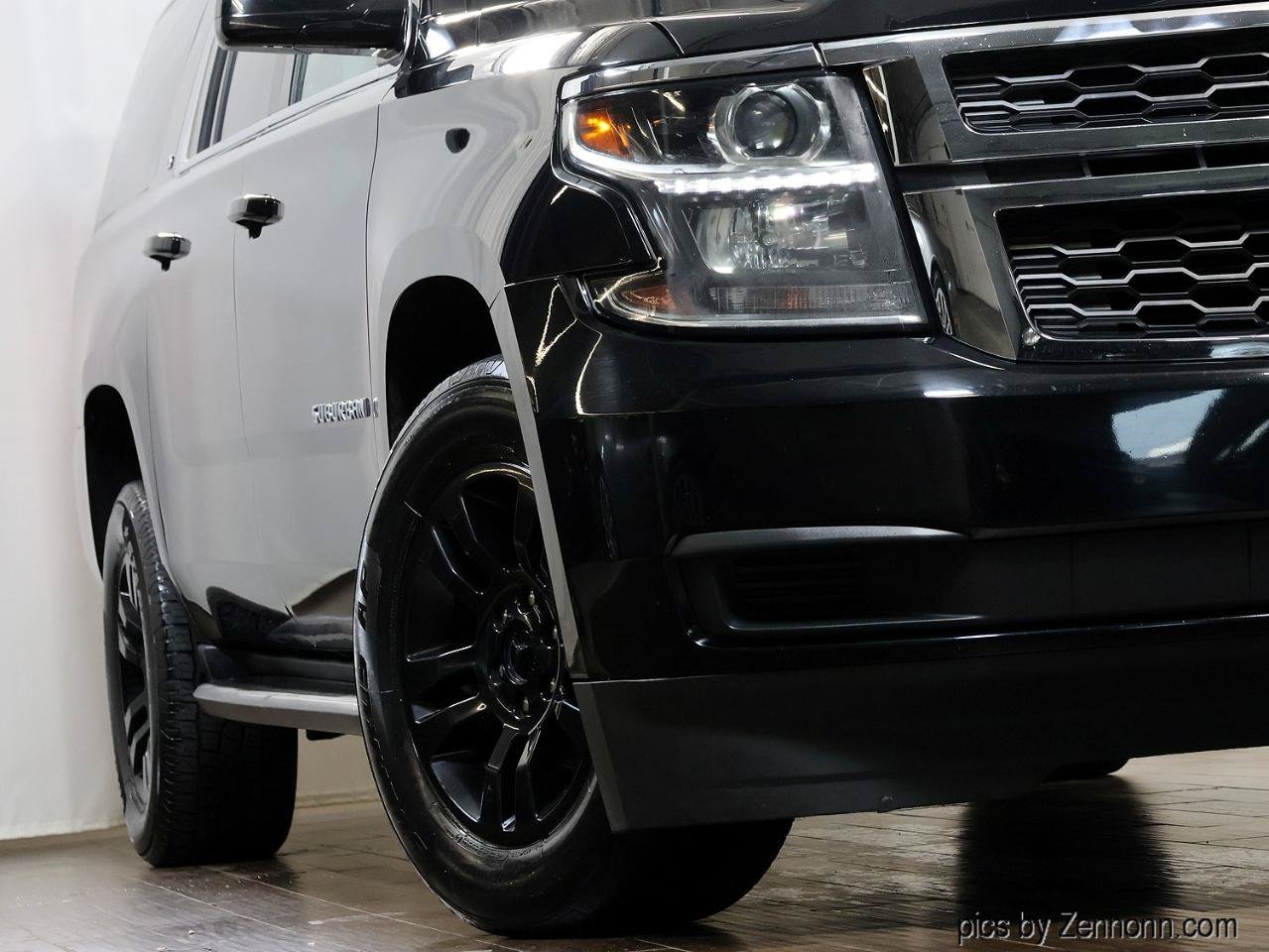 Used 2020 Chevrolet Suburban LT AWD/4WD image 4