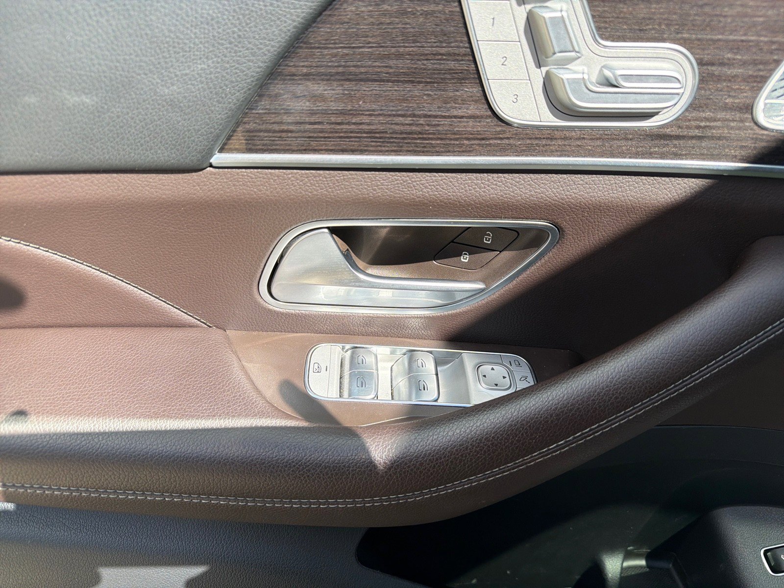 Used 2021 Mercedes-Benz GLE 350 4MATIC image 15