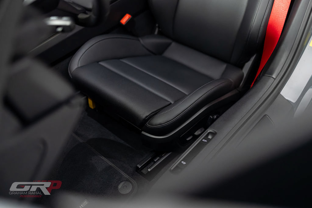 Used 2025 Porsche 911 GTS image 27