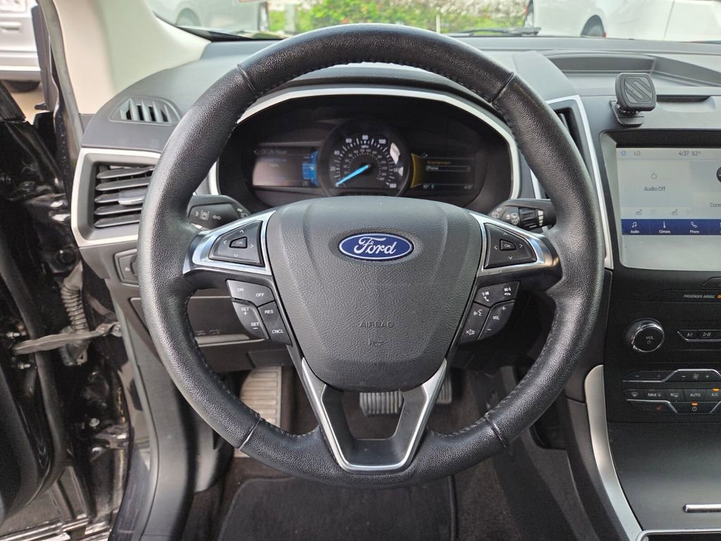 Used 2020 Ford Edge SEL FWD image 31