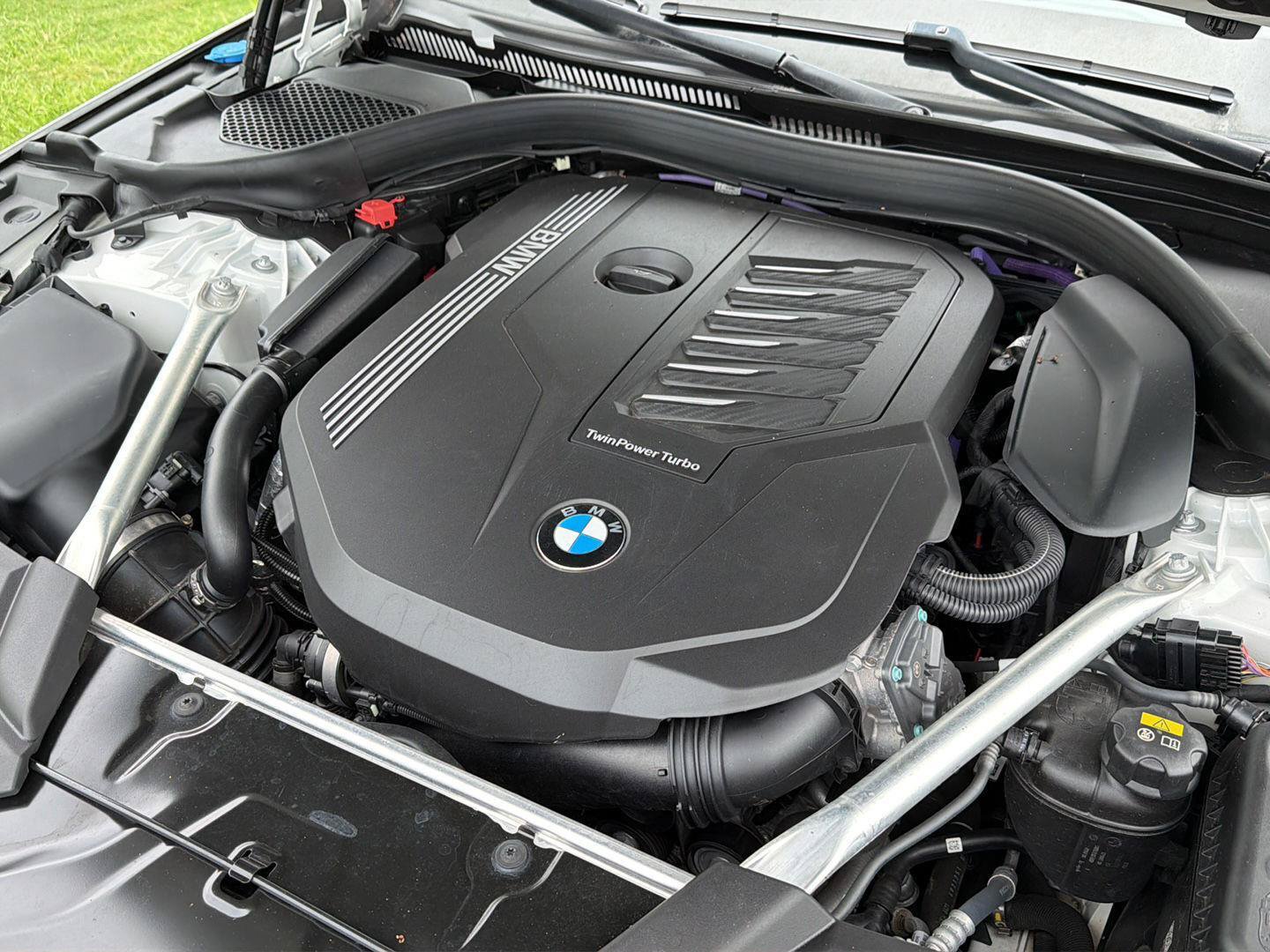 Used 2023 BMW 540i xDrive AWD/4WD image 36
