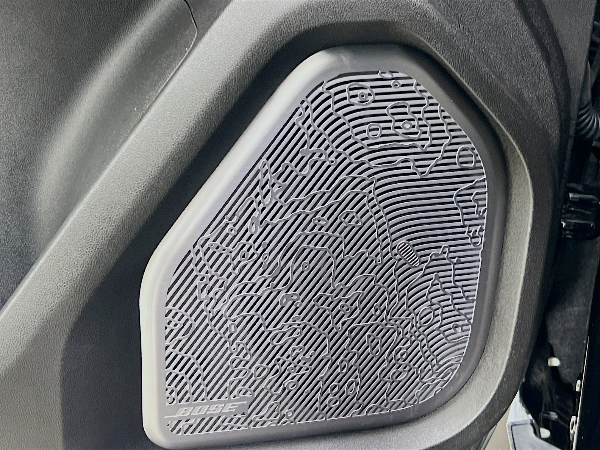 Used 2024 GMC Hummer EV 2X w/ LPO, Sport Package image 19