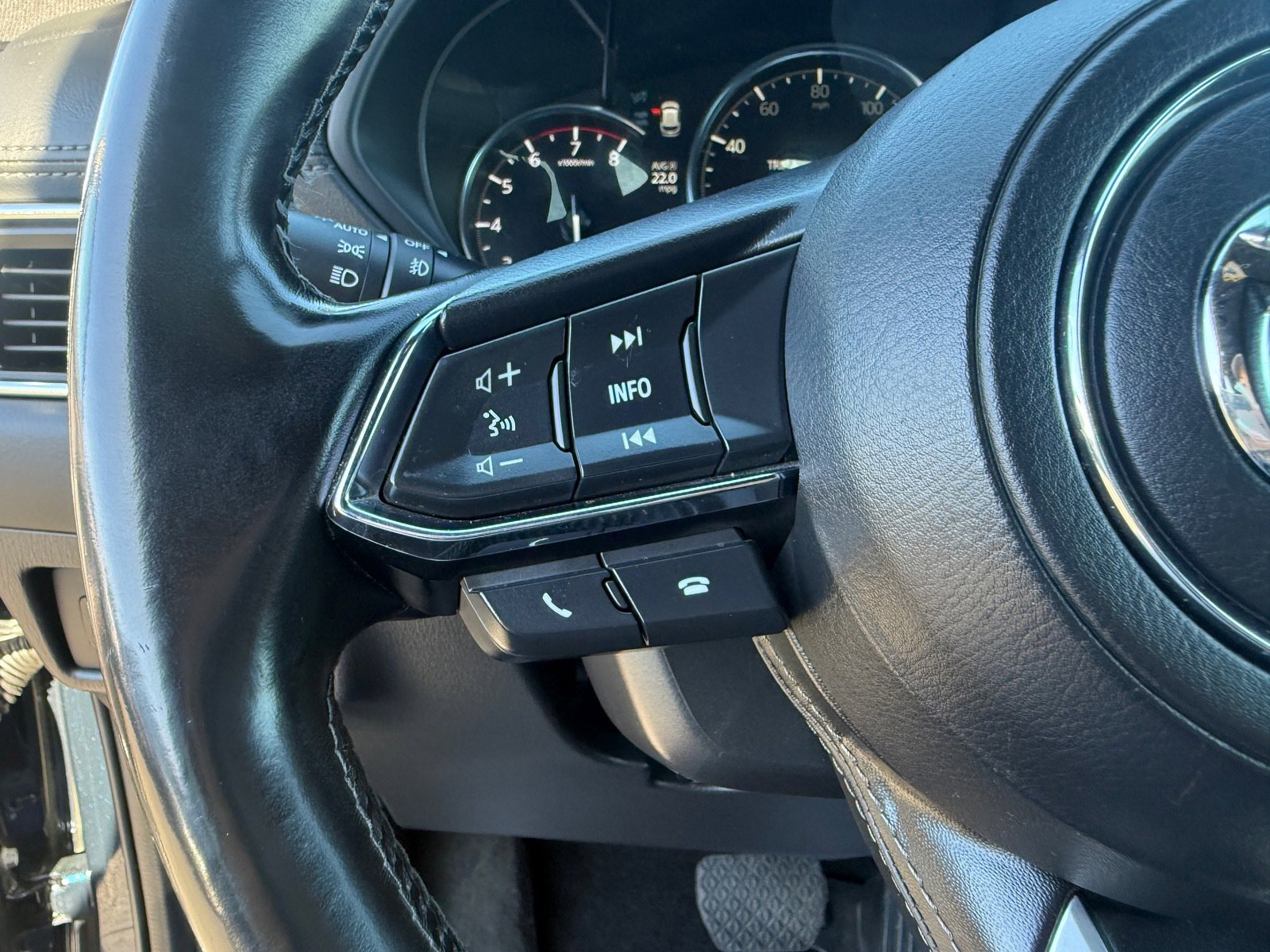 Used 2020 MAZDA CX-5 Signature image 12